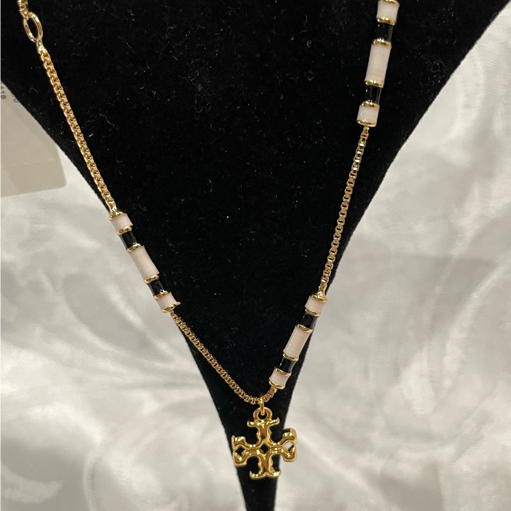 Tory Burch Gold Chain Bracelet with Black and Cream Beads New - Picture 3 of 7